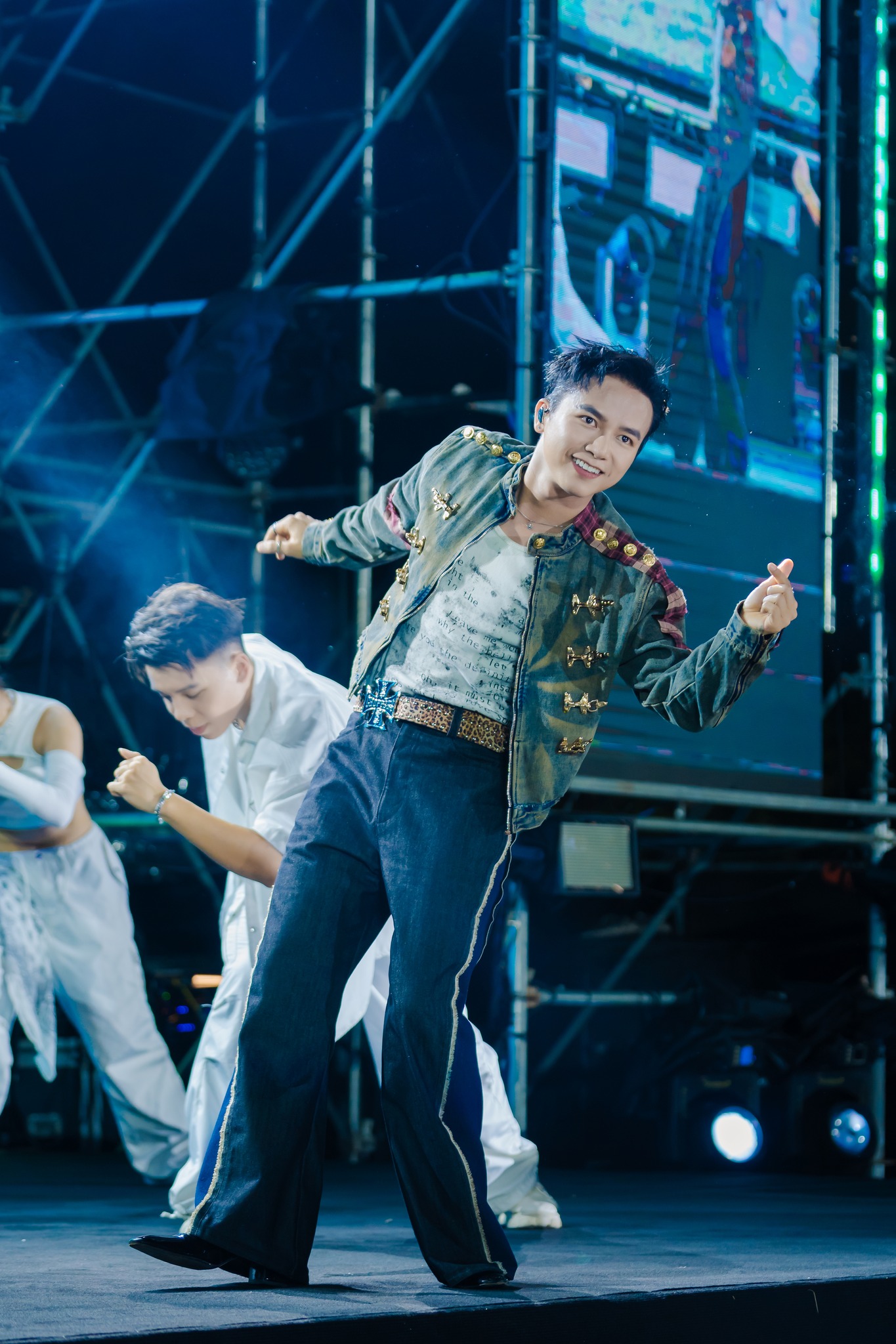 trải nghiệm sự kiện cao cấp (2)